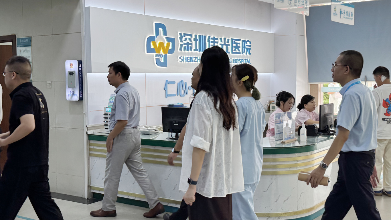 参观一楼 (4).JPG